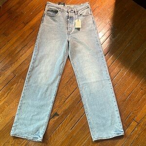 NWT Levi’s Ribcage Straight Ankle Women’s Jeans Size 27 x 29 - new with tags